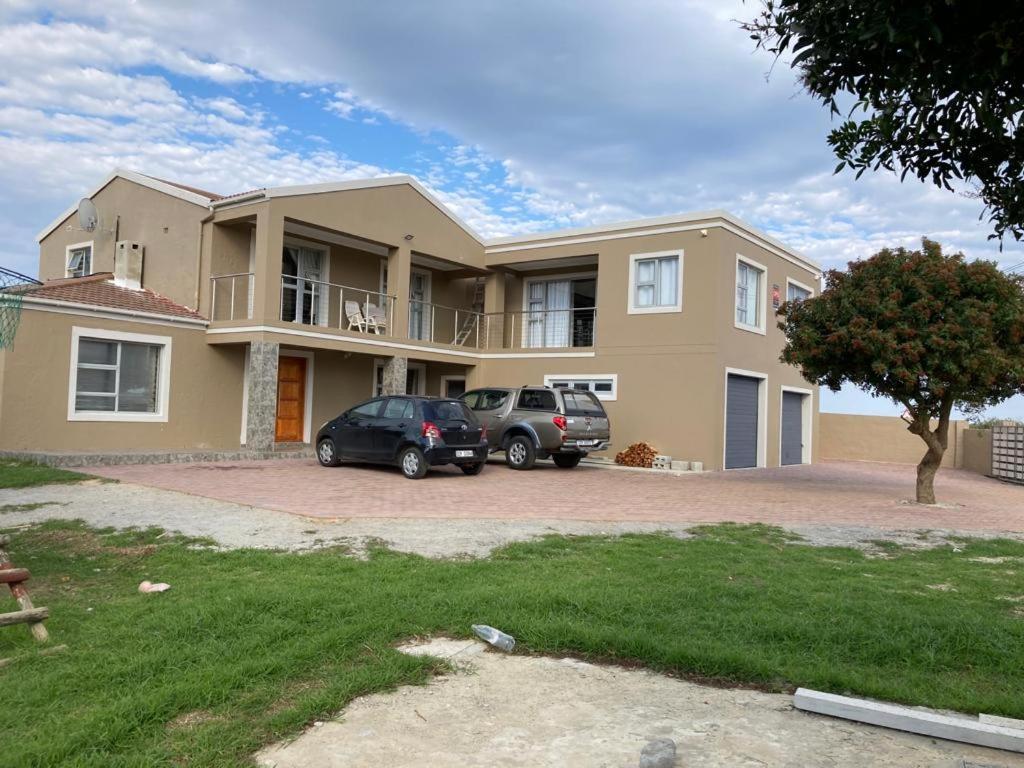 Elim Self Catering Apartment Fisherhaven Exterior photo