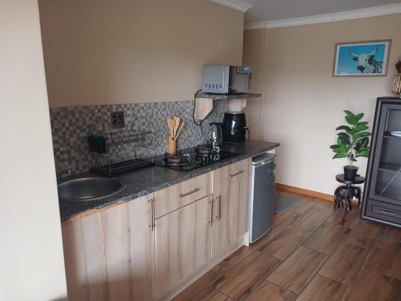 Elim Self Catering Apartment Fisherhaven Exterior photo